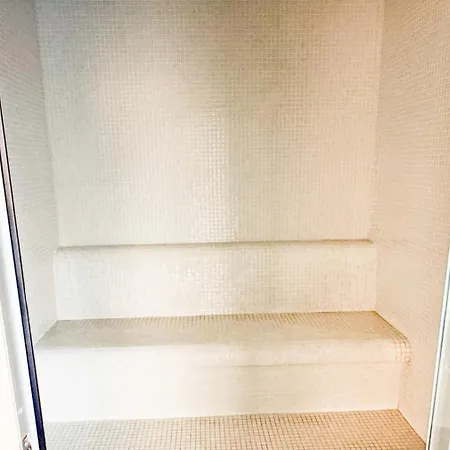 Apartment Beautiful New Penthouse In